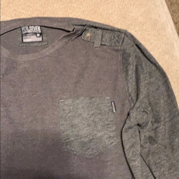 Long sleeve - Picture 2 of 2